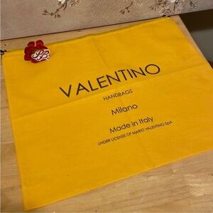 Valentino✨ Dust Bag size Large